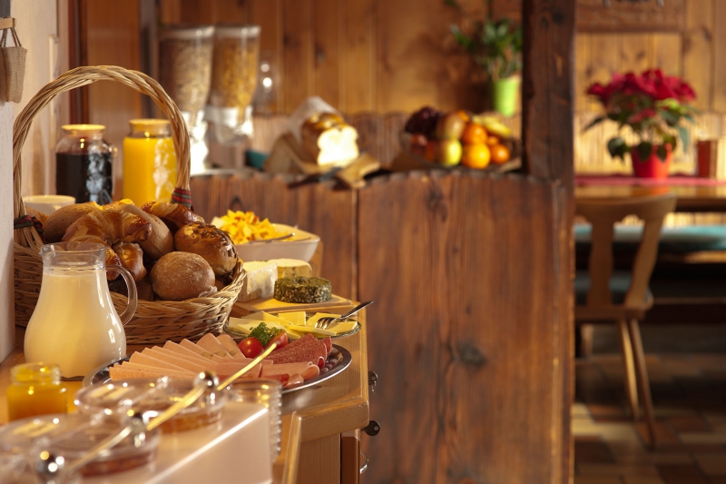 restaurant-ANTIBES-min_breakfast-801827